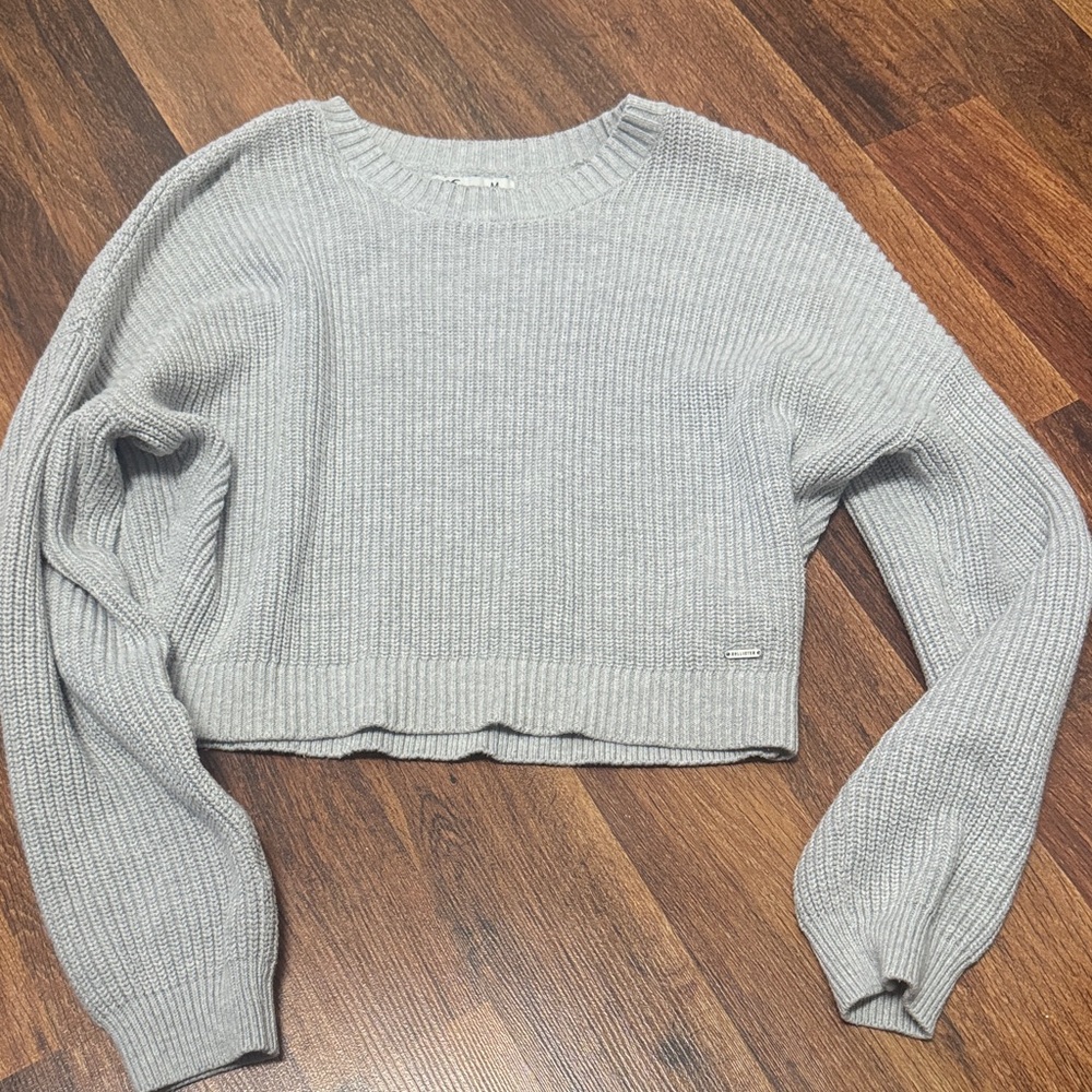 Hollister Light Gray Women's Crew Neck Sweater